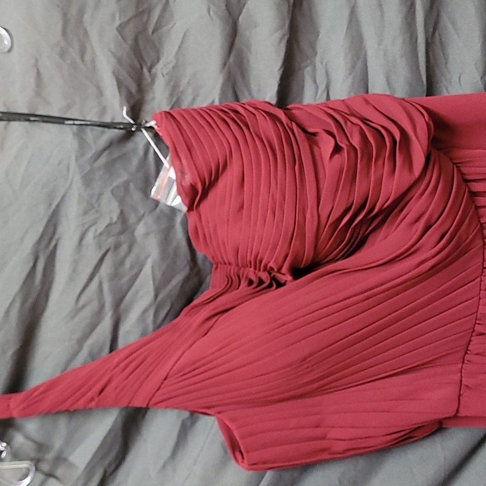 Dress - Picture 2 of 6